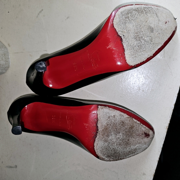 Christian Louboutin Black Patent Leather Pumps - Picture 2 of 7